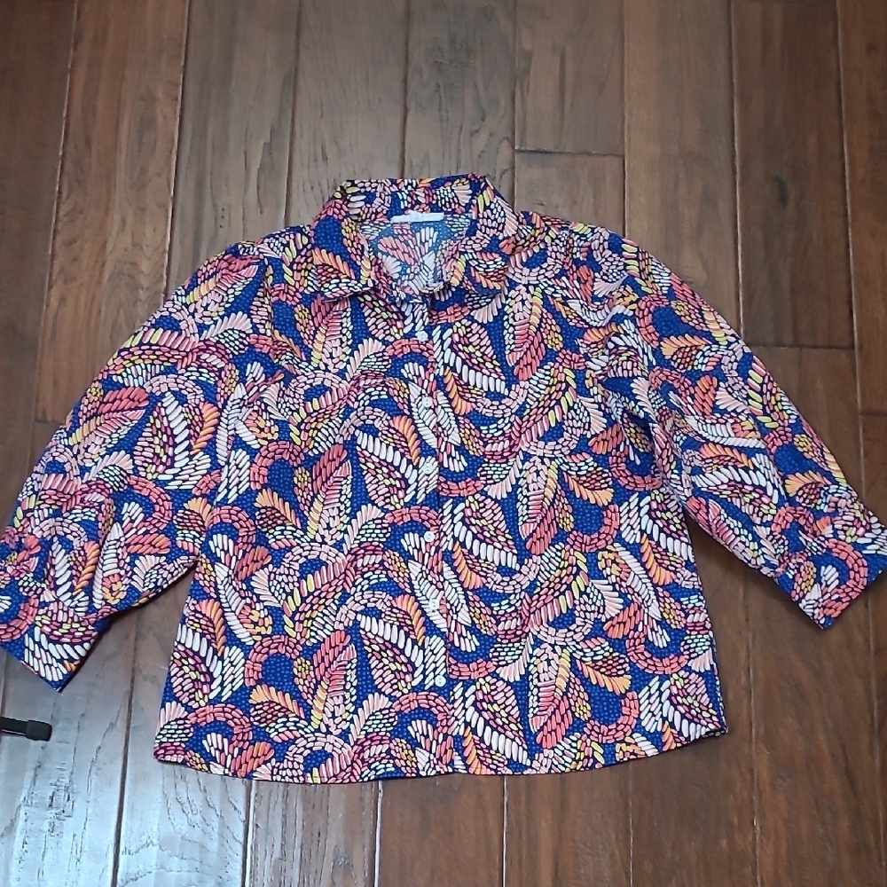 Michelle McDowell Colorful Abstract Leaf Pattern Button-Up Blouse size Large
